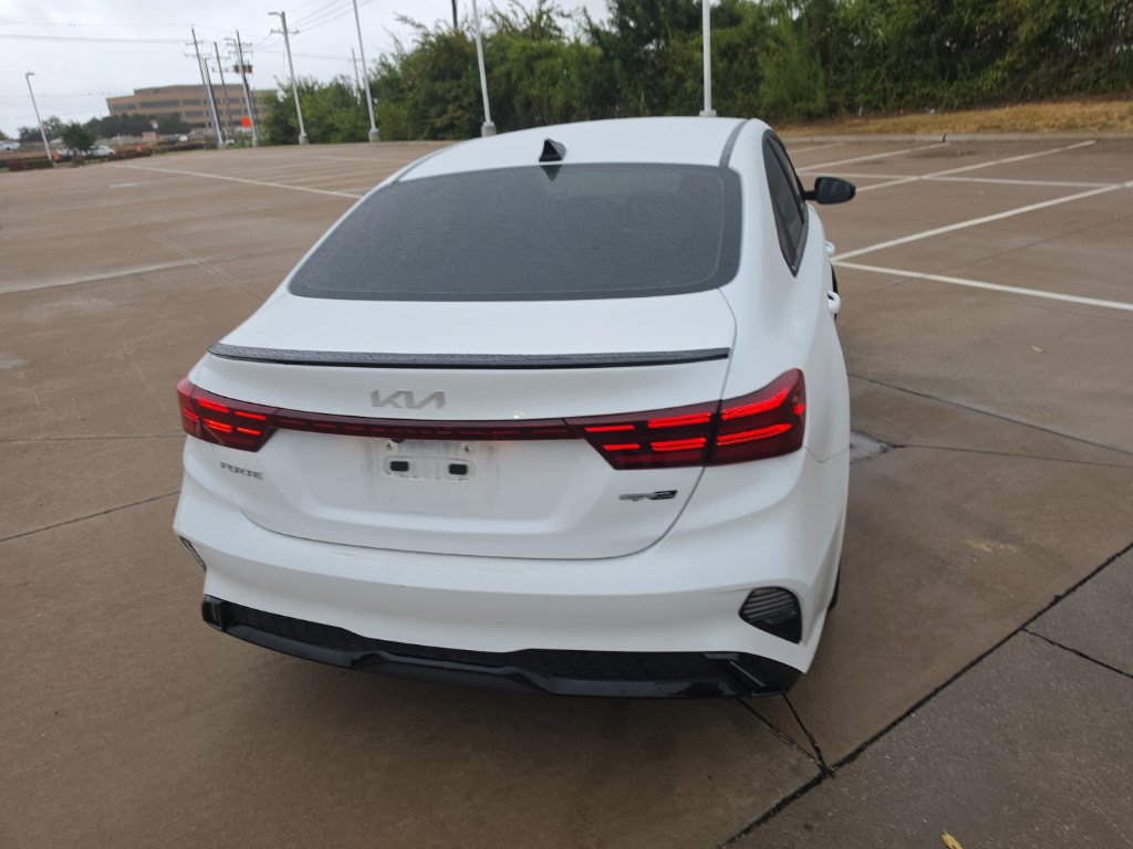 Used 2023 Kia Forte GT-Line w/ GT-Line Technology Package FWD image 4