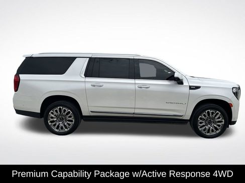 Used 2023 GMC Yukon XL Denali Ultimate image 9