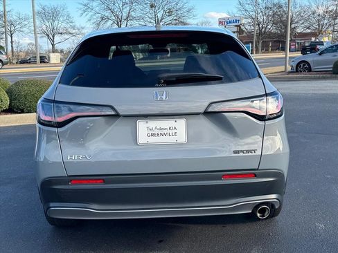 Used 2024 Honda HR-V Sport image 4