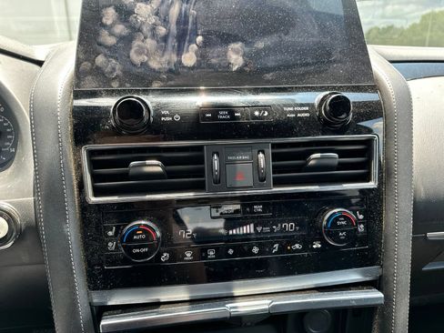Certified 2023 INFINITI QX80 Sensory w/ Cargo Package AWD/4WD image 15