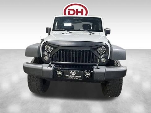 Used 2016 Jeep Wrangler Sport AWD/4WD image 6