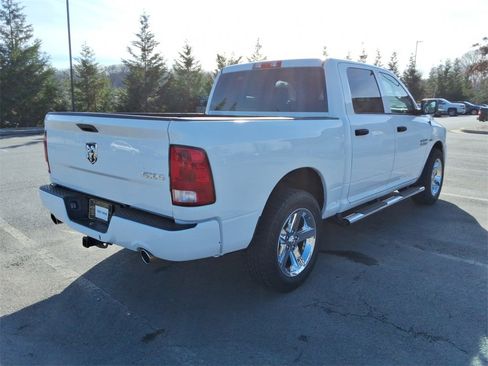 Used 2017 RAM 1500 Express image 5