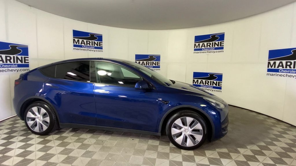 Used 2023 Tesla Model Y Long Range AWD/4WD image 3