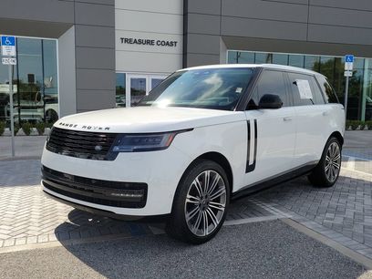Used 2025 Land Rover Range Rover Long Wheelbase SE
