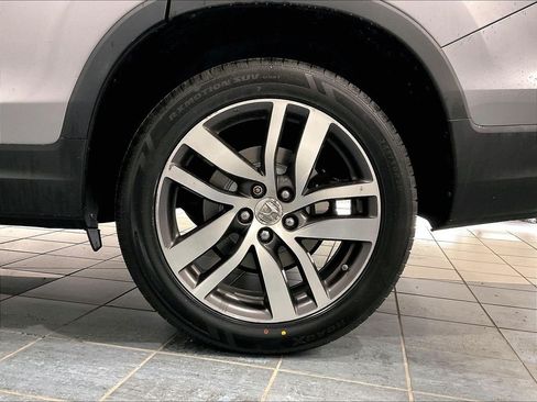 Used 2016 Honda Pilot Elite image 7