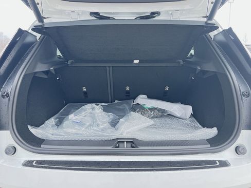 New 2026 Volvo EX30 Plus w/ Protection Package Premier image 26