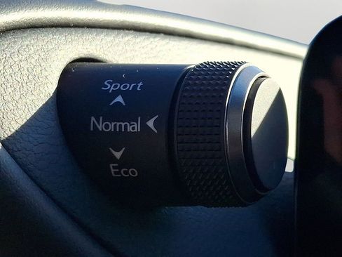 Certified 2023 Lexus ES 350 w/ Premium Package image 24