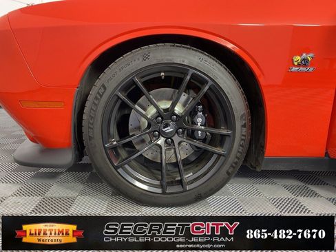Used 2019 Dodge Challenger R/T Scat Pack w/ 1320 Drag Pack image 9