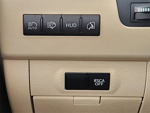 Used 2016 Lexus LX 570 4WD image 22