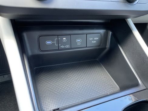 Certified 2026 Hyundai Tucson SE FWD image 30