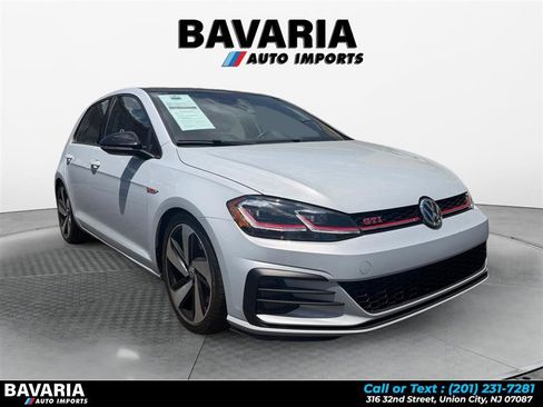 Used 2019 Volkswagen GTI SE w/ SE Experience Package FWD image 5