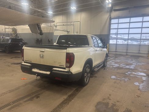 Used 2017 Honda Ridgeline RTL-E image 5