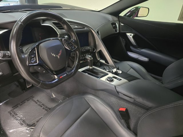 Used 2016 Chevrolet Corvette Z06 w/ Z07 Performance Package RWD image 28