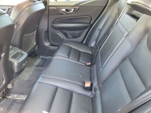 Used 2021 Volvo V60 T5 Cross Country w/ Climate Package AWD/4WD image 16