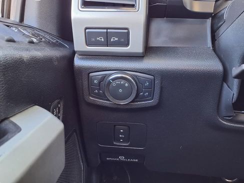 Used 2021 Ford F250 Lariat w/ Lariat Value Package image 23