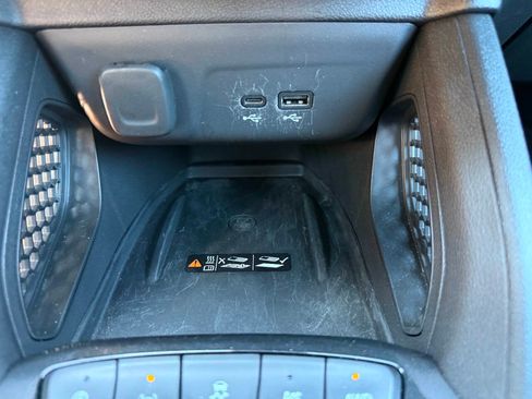 Used 2025 Chevrolet TrailBlazer ACTIV w/ Convenience Package AWD/4WD image 39