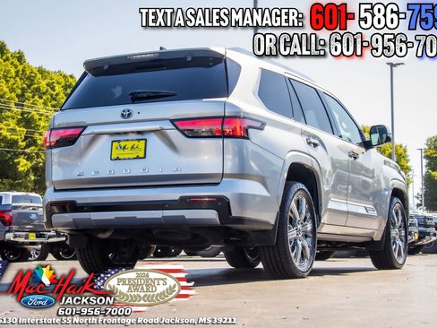 Used 2023 Toyota Sequoia Capstone AWD/4WD image 5