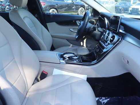 Used 2016 Mercedes-Benz C 300 Sedan image 15