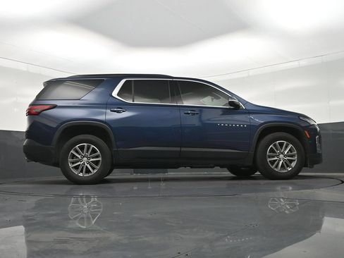 Used 2023 Chevrolet Traverse LT FWD image 29