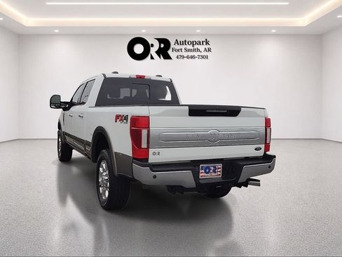 Used 2021 Ford F250 King Ranch w/ King Ranch Ultimate Package AWD/4WD image 4