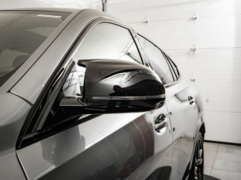 Used 2024 BMW X6 M60i w/ Dynamic Handling Package image 17