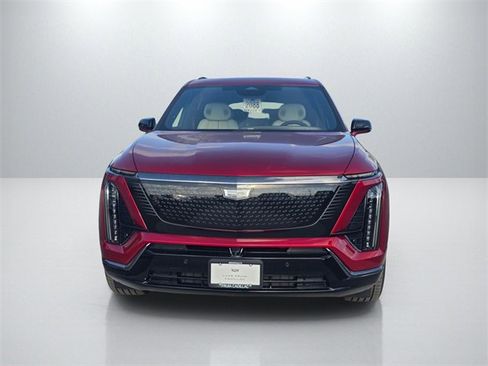 New 2026 Cadillac Vistiq Sport w/ LPO, Floor Liner Package image 2