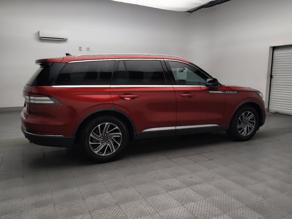 Used 2021 Lincoln Aviator 2WD w/ Class IV Trailer Tow Package image 10