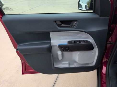 New 2025 Ford Maverick XLT w/ XLT Luxury Package image 25