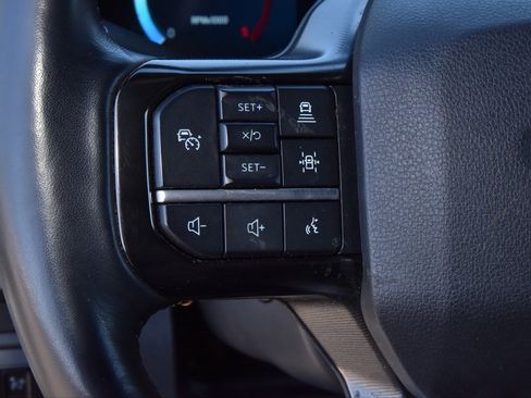 Certified 2024 Ford F250 Platinum w/ FX4 Off-Road Package image 23