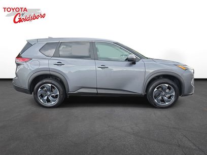 Used 2025 Nissan Rogue SV