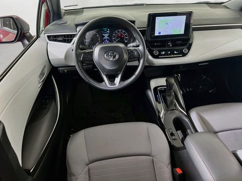 Used 2025 Toyota Corolla SE FWD image 21