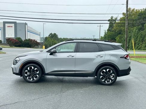 Used 2023 Kia Sportage X-Line w/ X-Line Premium Package AWD/4WD image 3