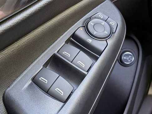 New 2026 Buick Envista Avenir FWD image 26