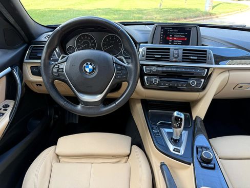 Used 2018 BMW 330e image 4