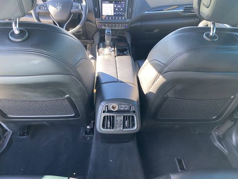 Used 2022 Maserati Levante Modena image 19