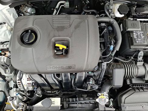 Certified 2024 Kia Forte LXS w/ LXS Technology Package image 29