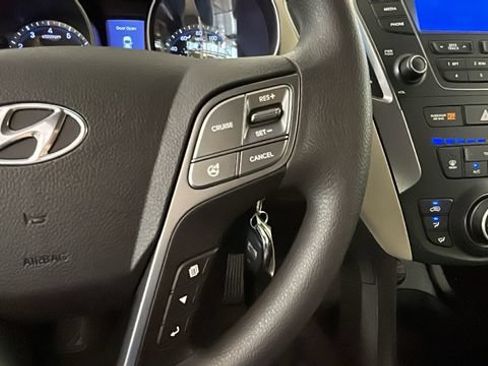 Used 2016 Hyundai Santa Fe Sport FWD image 17