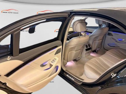 Used 2016 Mercedes-Benz S 550 4MATIC Sedan image 13