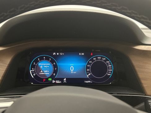 Used 2025 Volkswagen Atlas SE image 9