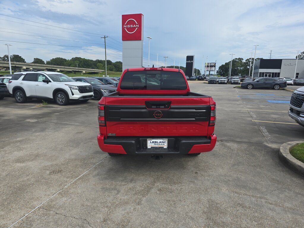 New 2027 Nissan Frontier PRO-4X RWD image 5