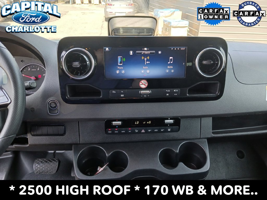 Used 2025 Mercedes-Benz Sprinter 2500 image 17
