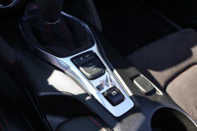 Used 2022 Chevrolet Camaro ZL1 RWD image 13