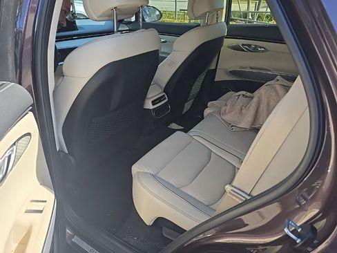 Used 2023 Genesis GV70 2.5T Advanced w/ Advanced Package image 4