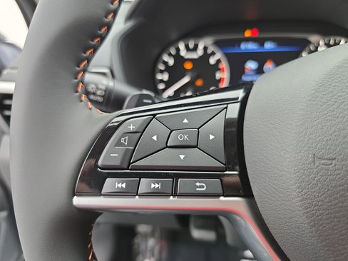 New 2025 Nissan Altima 2.5 SR w/ SR Premium Package image 16