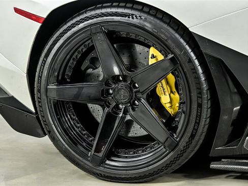 Used 2013 Lamborghini Aventador LP 700-4 AWD/4WD image 12