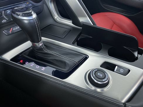 Used 2018 Chevrolet Corvette Stingray Convertible w/ 1LT image 7