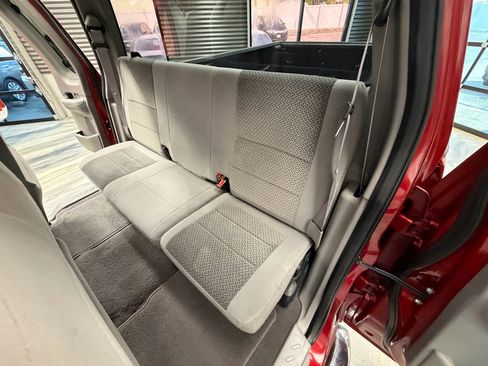 Used 2002 Ford F150 XLT image 6