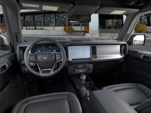 New 2026 Ford Bronco Outer Banks AWD/4WD image 9