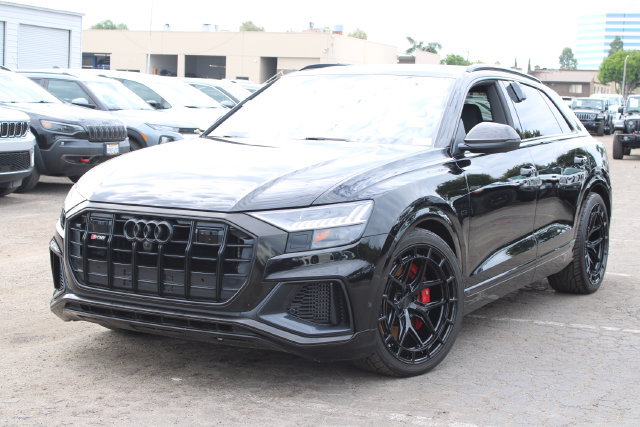 Used 2022 Audi SQ8 Prestige w/ Prestige Package AWD/4WD image 9