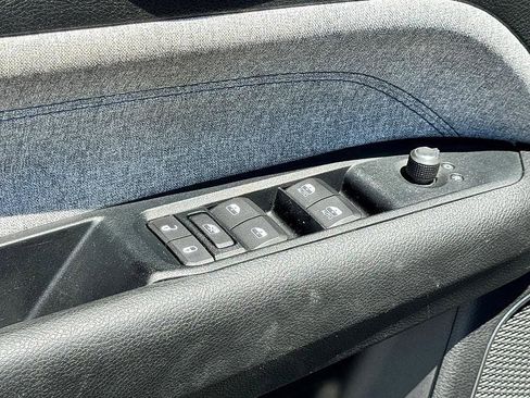 Used 2022 Jeep Compass Latitude w/ Convenience Group image 16